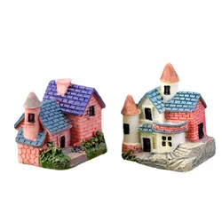 Artificial Mini Miniature Resin House Craft Ornament for Home Decoration Small House Model DIY Cute Mini Resin House Miniature