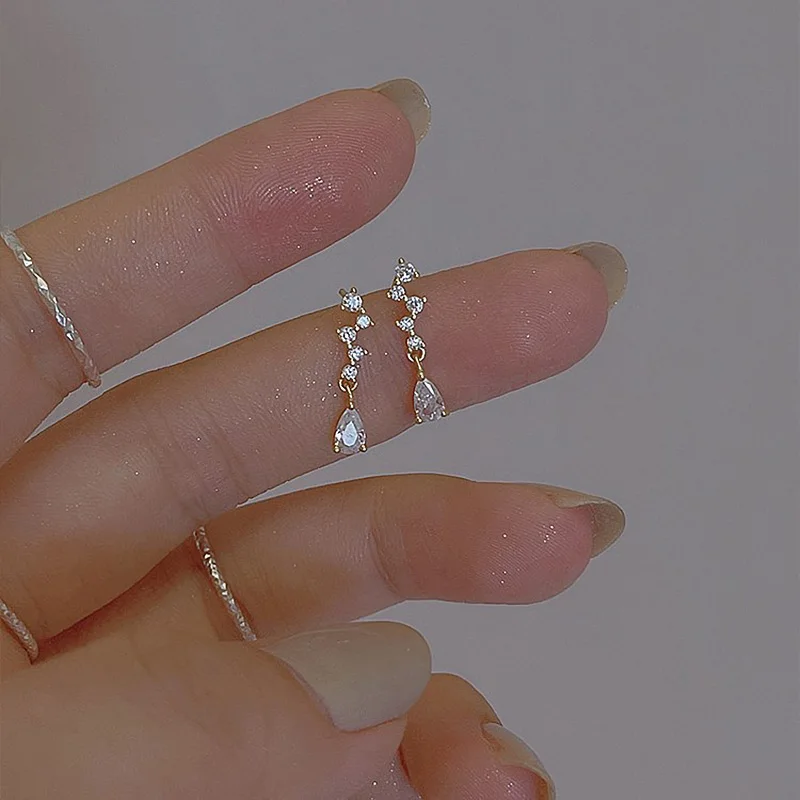 Dainty Dangle Earrings For Girls Waterdrop Zircon Korean Fashion Aesthetic Drop Ear Accessories Gold Color Women Jewelry Kae234