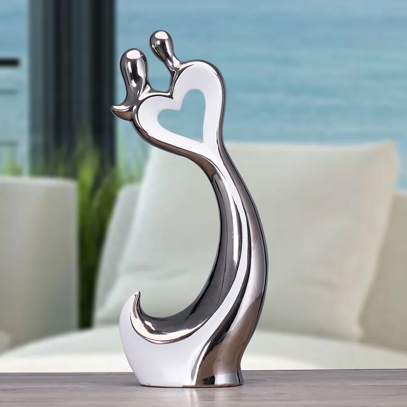 

Modern Silver Kiss Couple Ceramic Ornaments Wedding Gifts Home Furnishing Crafts Hotel Livingroom Table Figurines Decoration