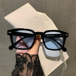 Retro Unisex Rectangle Cat Eye Vintage Sunglasses - Fashionable Eyewear 2023 (Black blue)