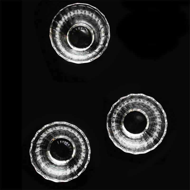 Japanese Style 2Pcs/Lot 100ML Petal Shape Glass Kung Fu Teacup Heat Resistant Tea Set Tea Cup Tasting Sake Wine Cup