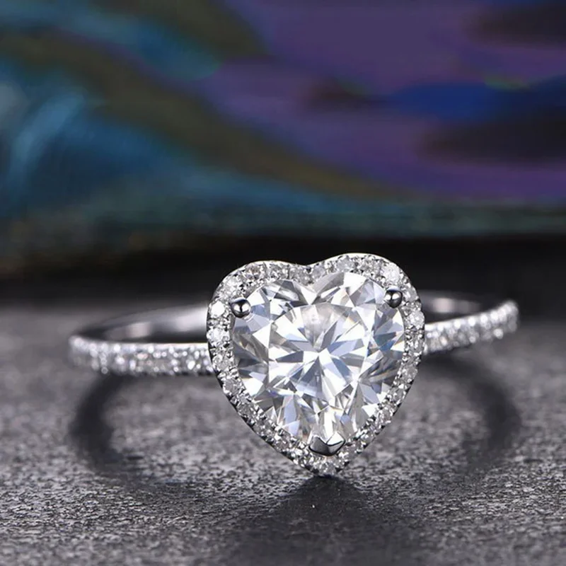 Womens Ring Luxury Silver Color Heart Ring Inlaid White Zircon Stones For Women Wedding Engagement
