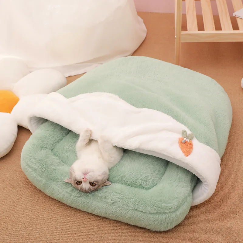 

Comfortable Cat Sleeping Warm Bed Sleeping Bag for Cats Deep Sleep Winter Mat House for Puppy Cats Nest Cushion with Quilt
