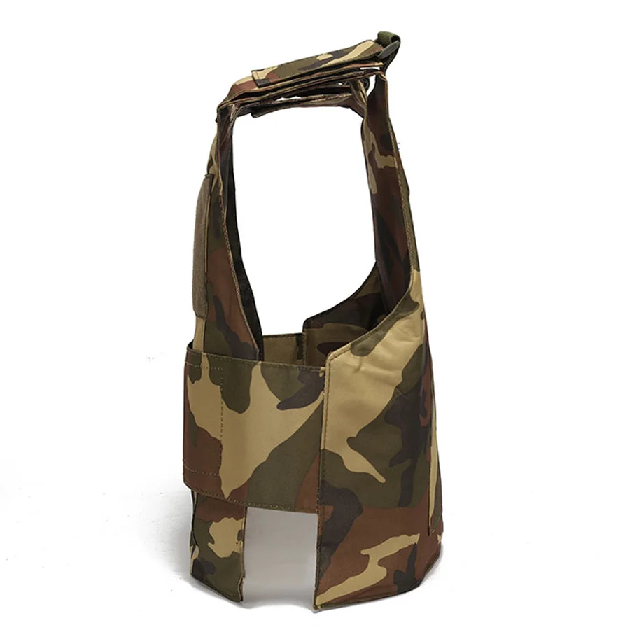 Outdoor Training Vest for Wilderness Exploration and Hunting