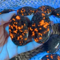 Natural Yooperlite Stone Hot Compress Massage Palm Stone Crystal Health Reiki Healing Fingertip Toy Home Decor Powerful Gift 1