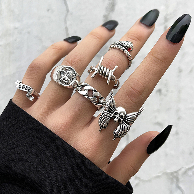 Punk Metal Multi Element Ring Set For Women Men Antique Silver Butterfly Snake Skull Finger Rings Gothic Jewelry Gift