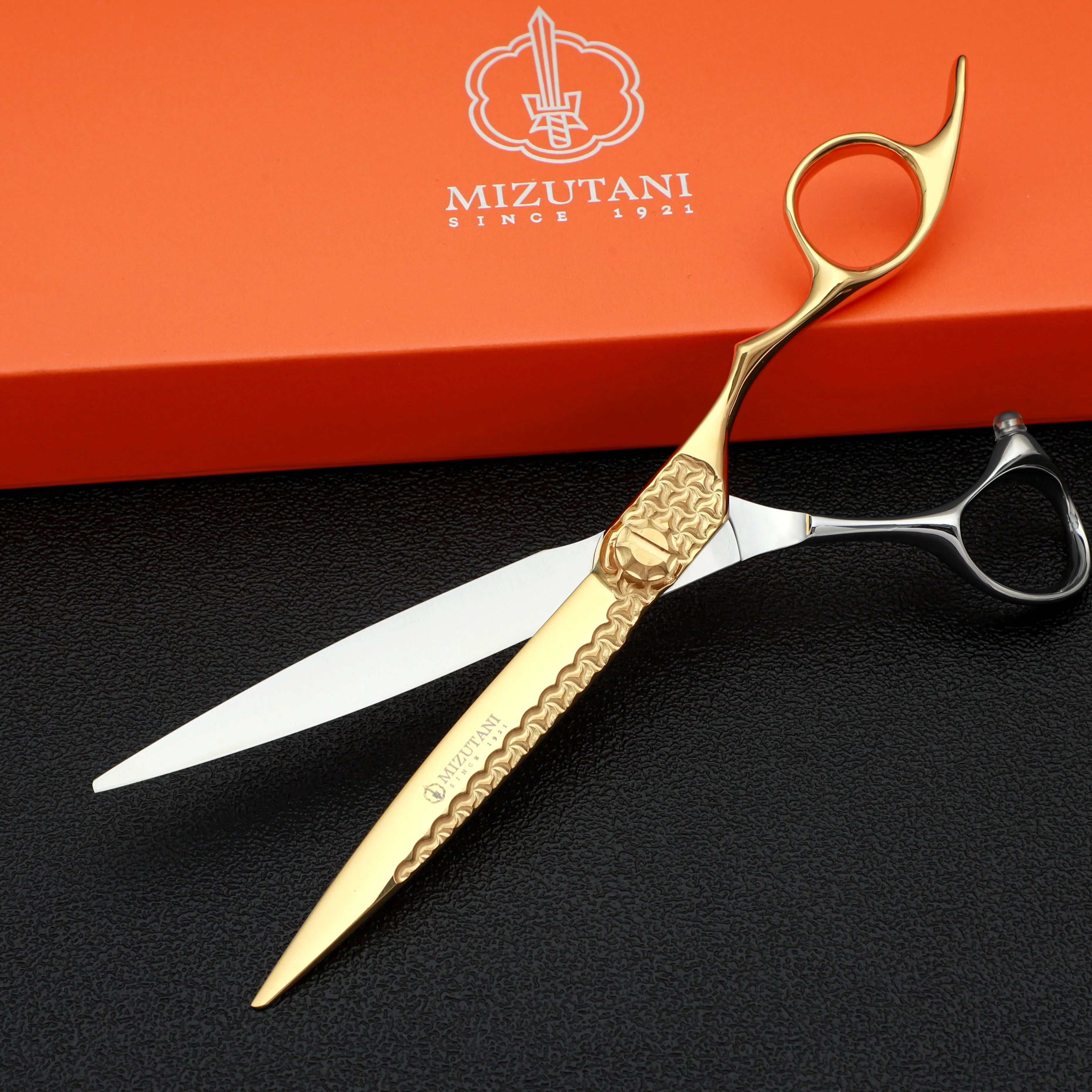 

New models golden MIZUTANI scissors 6.8-inch Hair salon scissors VG10 material quality Hairdressing scissors Flat shear