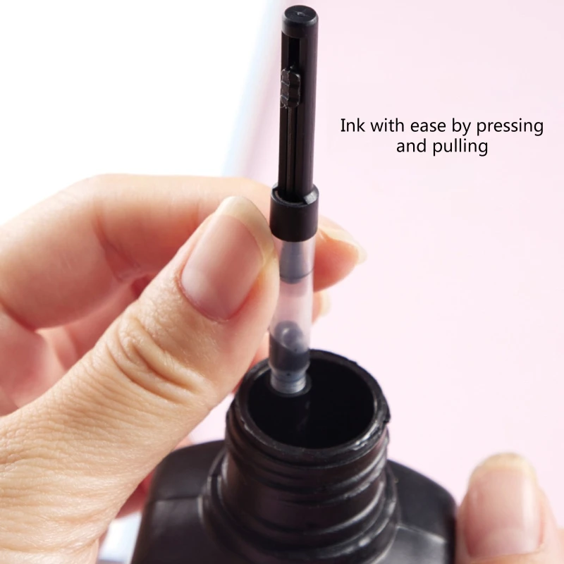 개폐식 만년필 0.38mm EF 피스톤으로 채워진 잉크 카트리지 학생 초급 서예 연습을 위해 부드럽게 쓰기