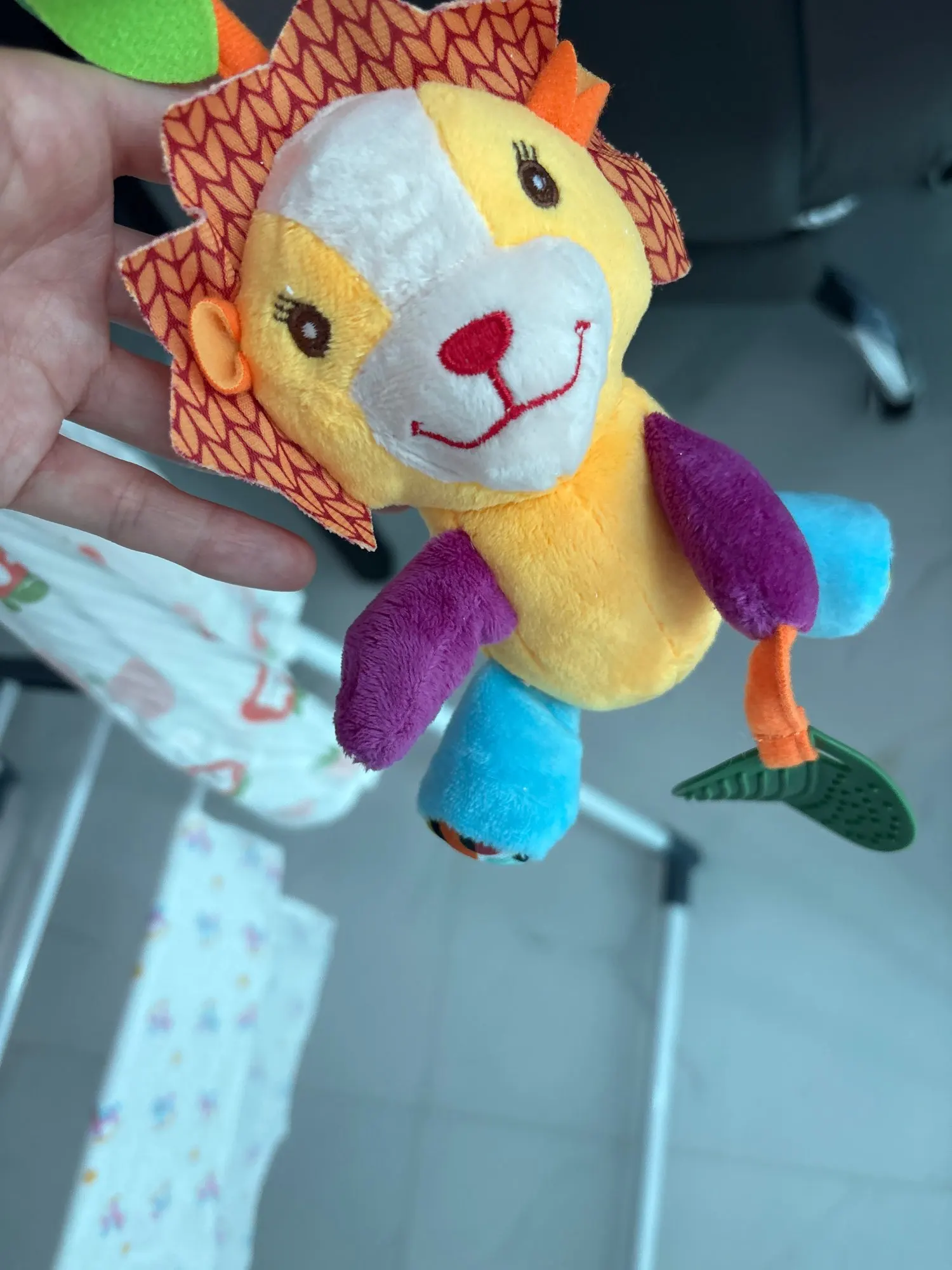 Soft Giraffe Zebra Animal Handbells Rattles Plush Infant Baby Development Handle Toys photo review