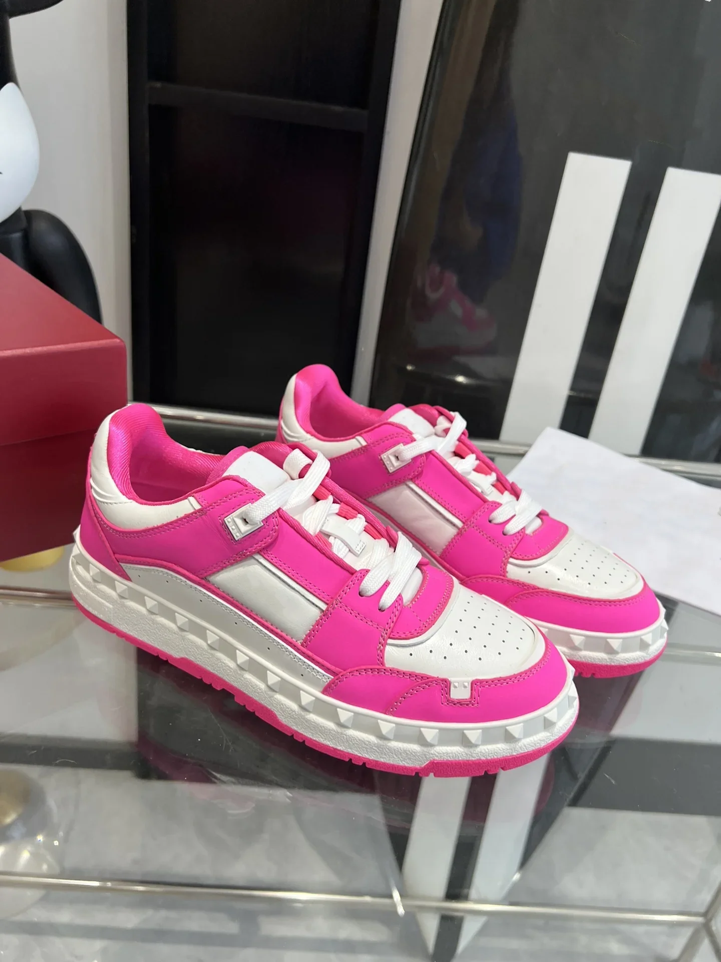 Couple's color blocking sports and leisure  genuine leather classic versatile board shoes