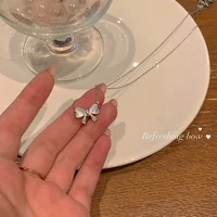 Chaîne de clavicule exquise, pendentif élégant avec nœud de gommage pour femmes et filles, chaîne de collier de tempérament, ras du cou pour étudiant coréen y2k 2