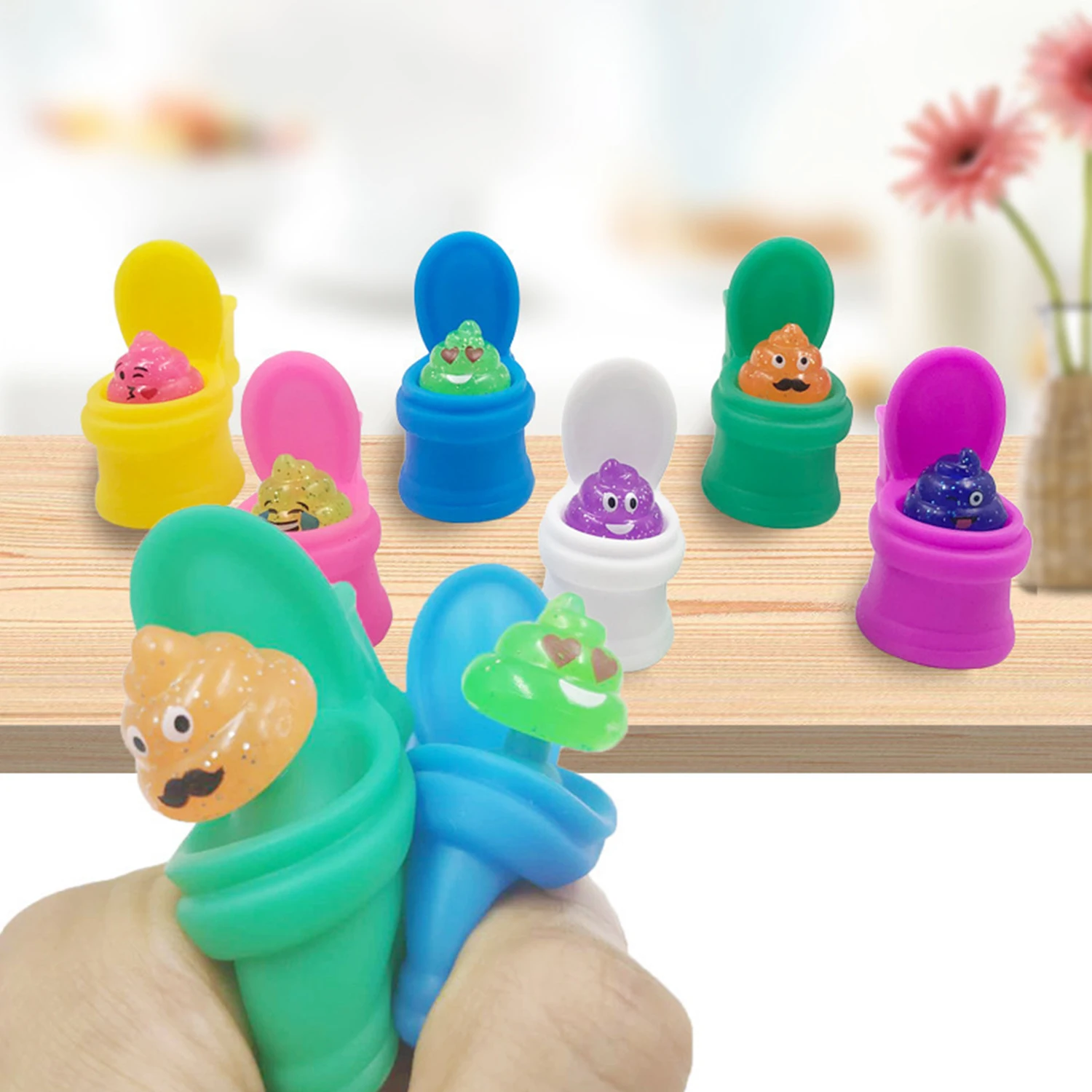 Creative toilet poop toy, release stress, simulate stool model, squeeze and relax (style random)