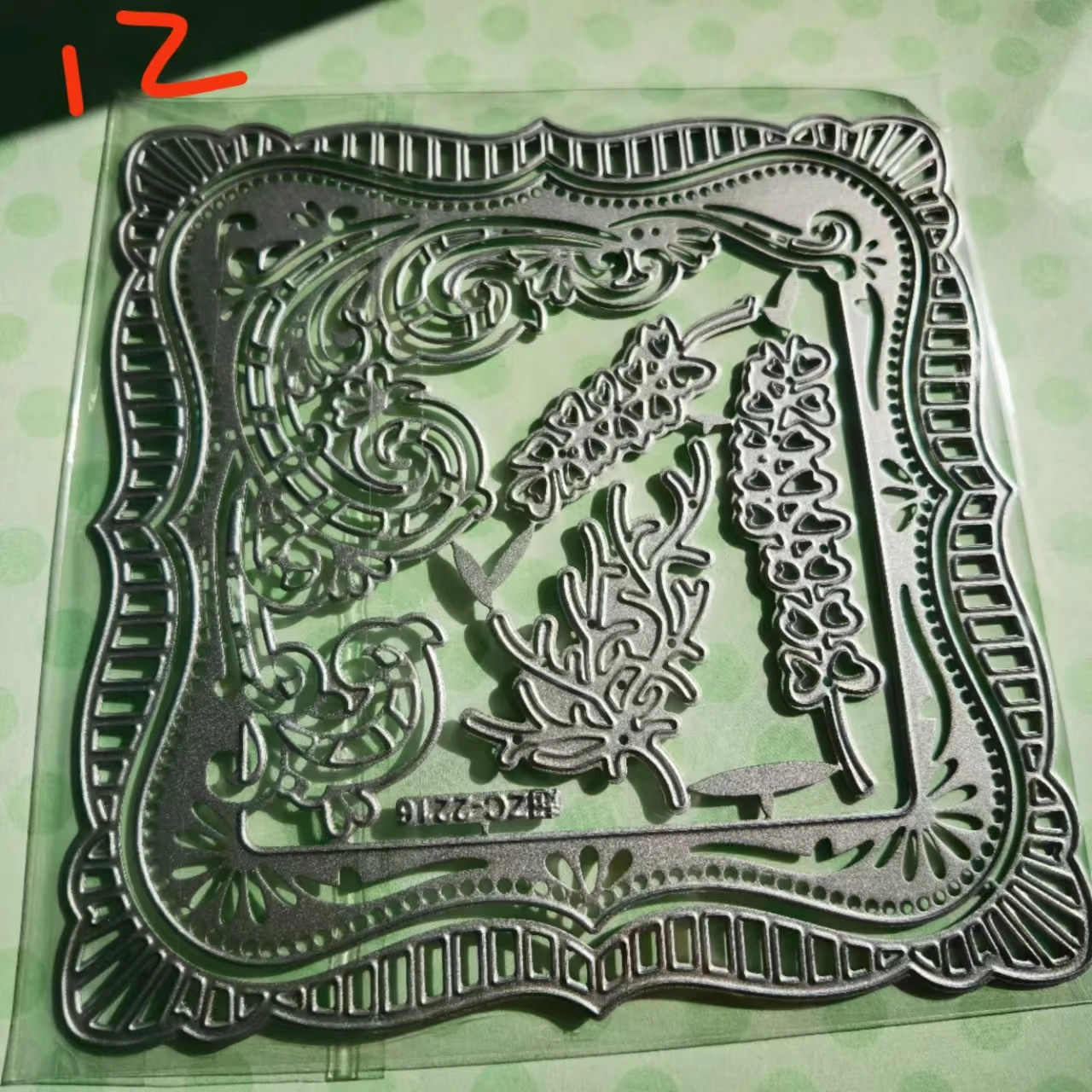 New Metal Cutting dies scrapbook practice Photo album decoration process diy Scrapbooking Photo Album Decorative Embossing