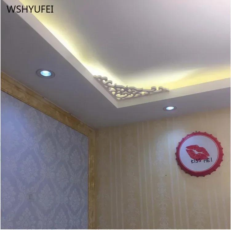 2Pcs Direct marketing modern PVC ceiling corner flower wood plastic ...