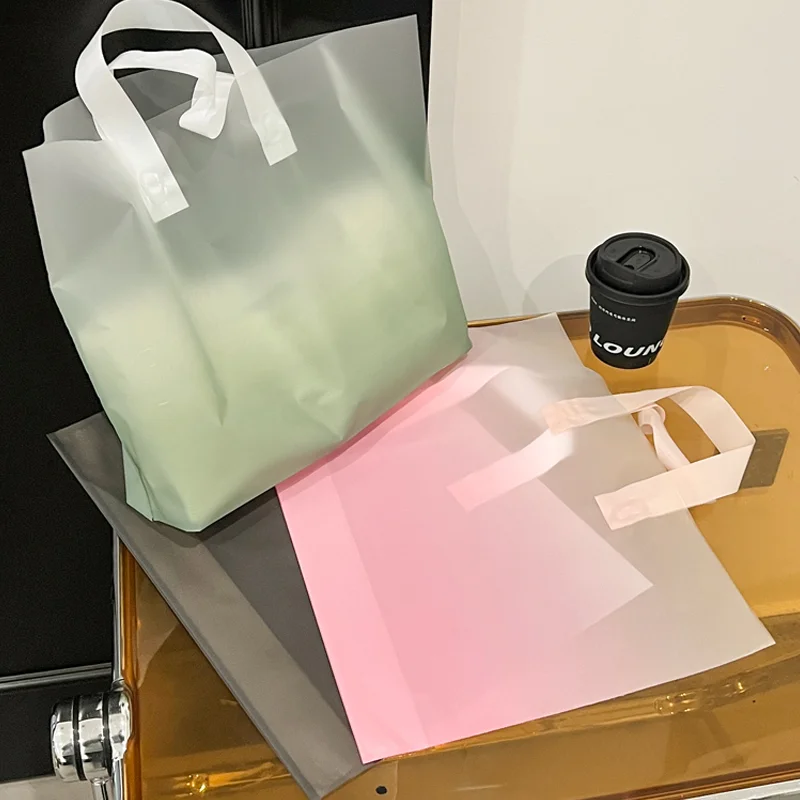 무광 그라데이션 컬러 비닐 가방, 의류 신발 쇼핑백, 생일 파티 선물 가방, 결혼 선물 포장, 인쇄 가능한 로고