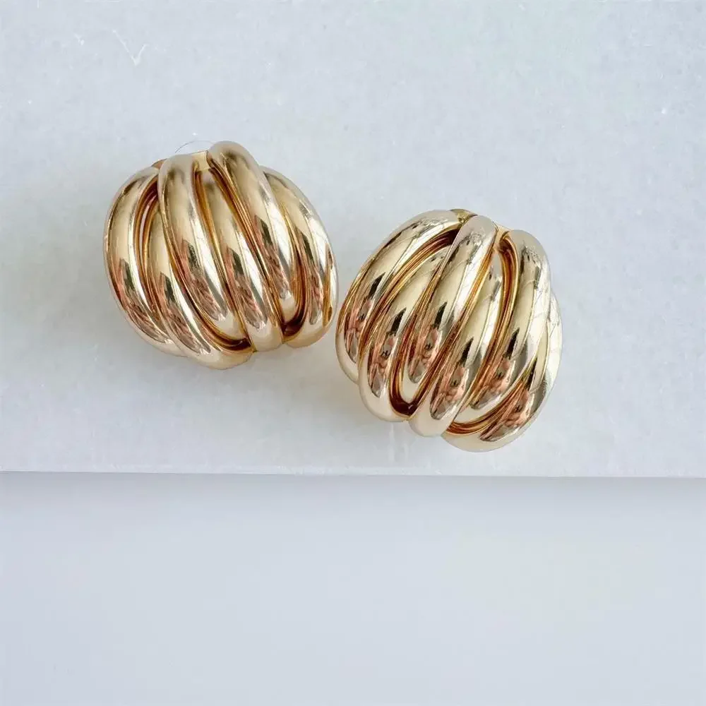 Vintage Multilayer Spiral Metal Big Stud Earrings for Women Chunky C Shape Hoops Huggie Earring 18K Gold Plated Punk Jewelry New