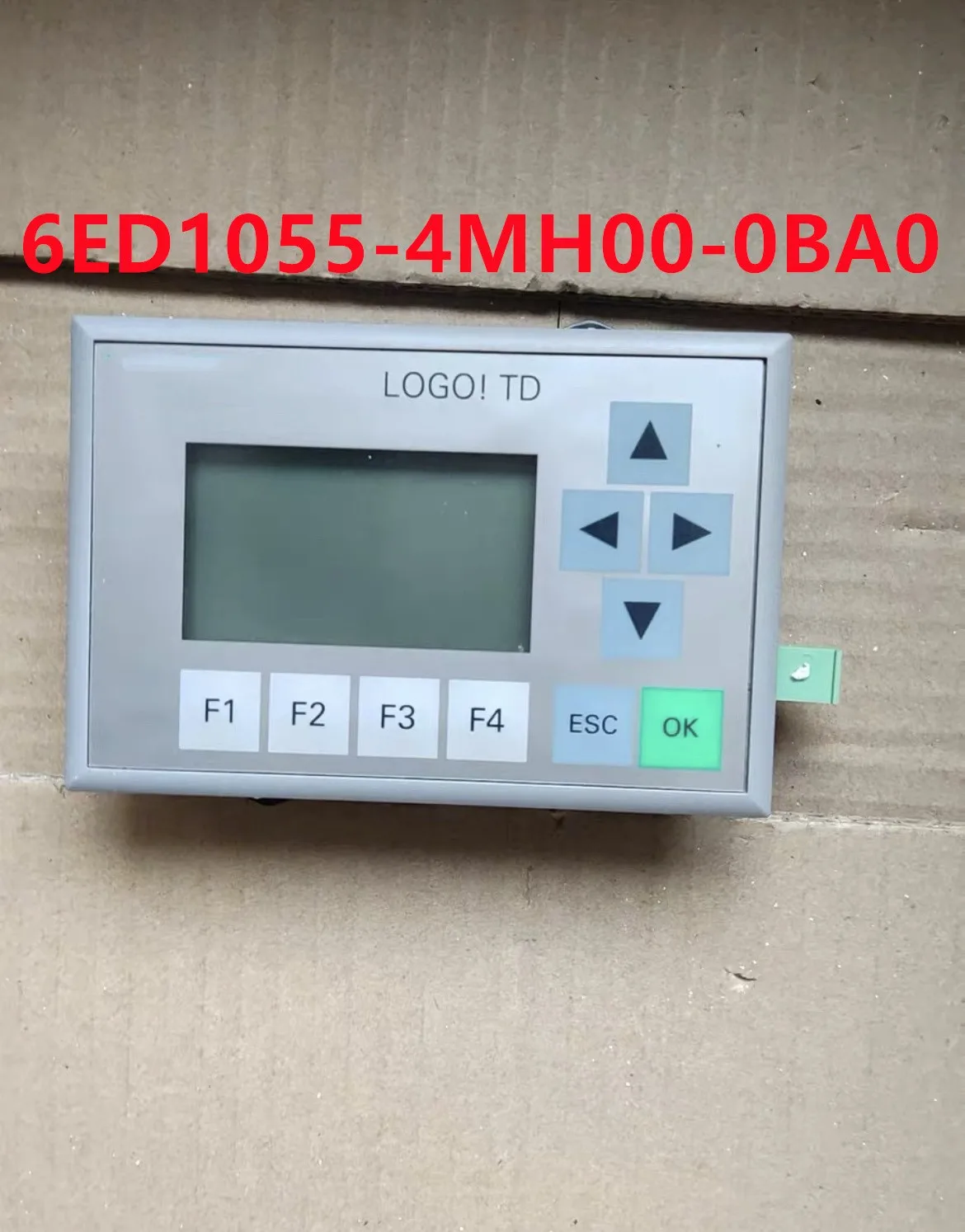 

Логотип 6ED1055-4MH00-0BA0! Отображение текста TD