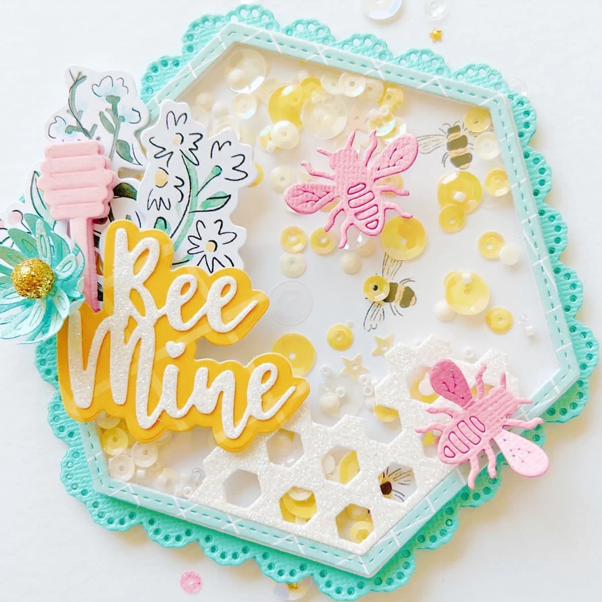 

KSCRAFT Honeycomb Shaker Mini Album Metal Cutting Dies Stencils for DIY Scrapbooking Decorative Embossing DIY Paper Cards