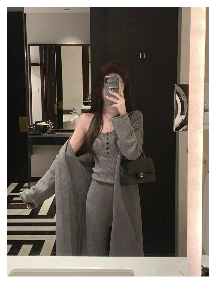 Conjunto de 3 piezas de punto para mujer, chaleco con cuello halter, cárdigan largo, pantalones largos, ropa informal lisa de moda coreana, otoño e invierno, nuevo
