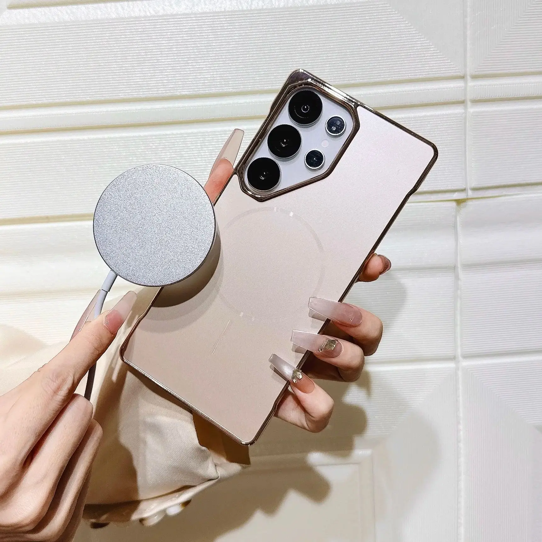 Elegant Matte Frameless Magnetic Cooling Case - Ultra Slim Rugged PC Cover