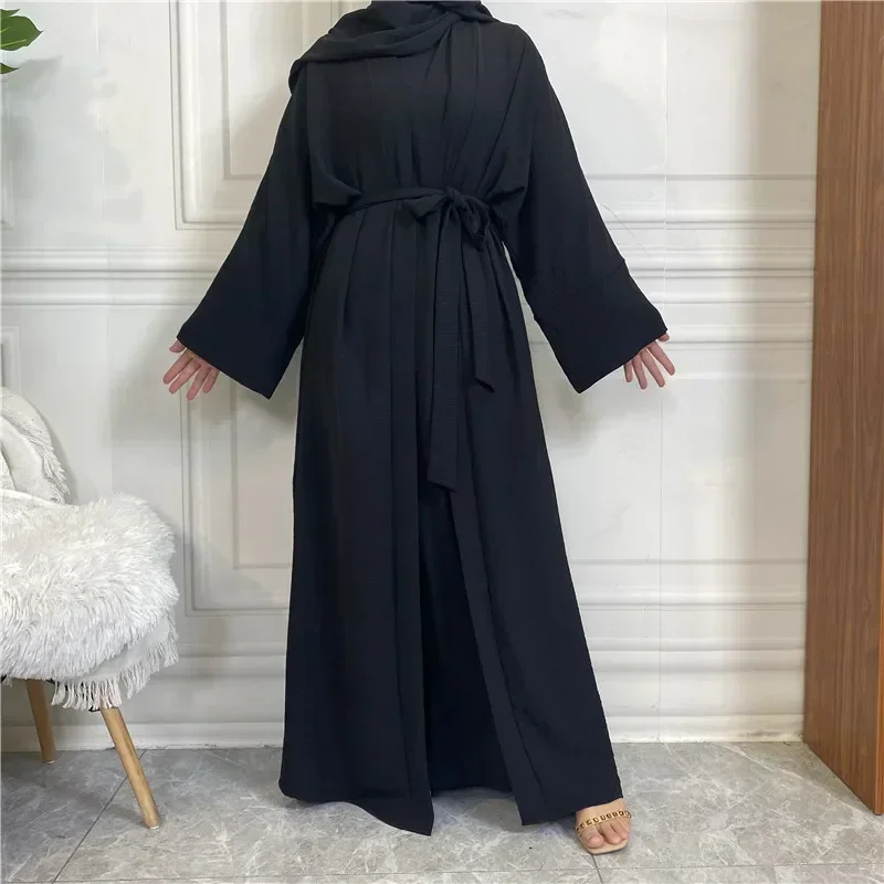 black no scarf