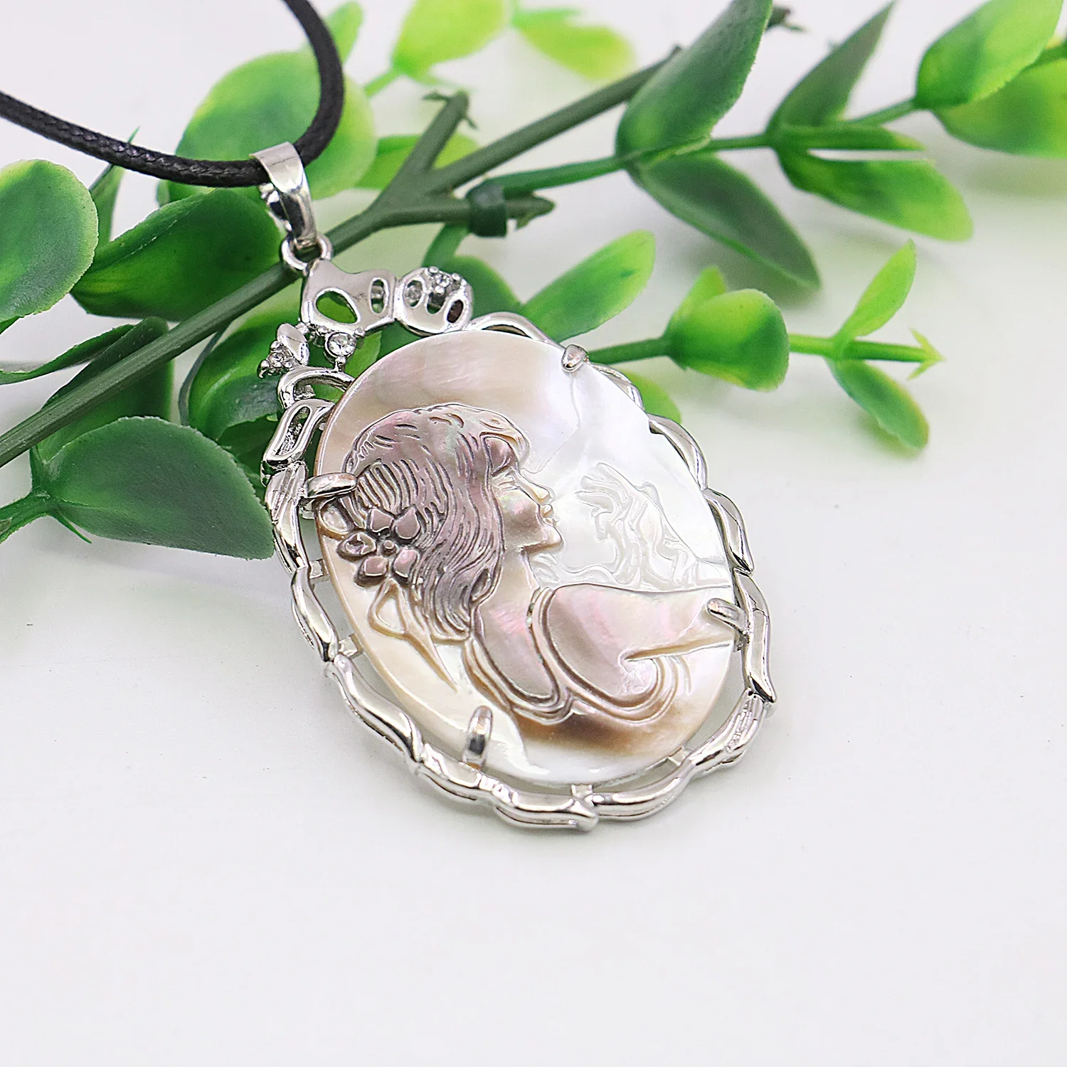 55x36mm Natural Multicolor Alloy&Sea Shell Women Carving DIY Necklace Pendant,Fashion Women's Jewelry Craft Gifts,Jewelry Making