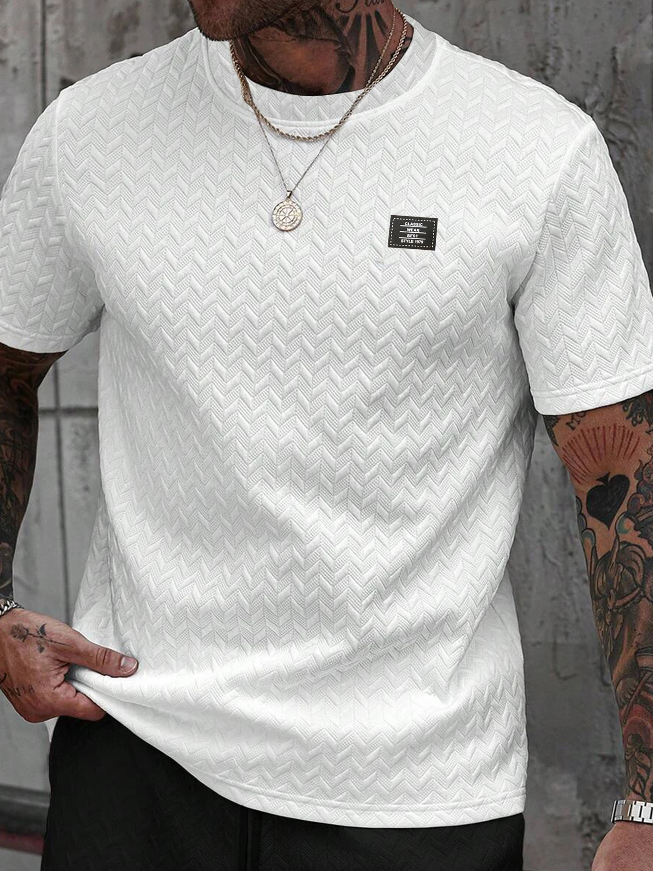 T-shirt jacquard à coupe classique pour homme, manches courtes, décontracté, pour la mode estivale, haut pour homme pour tous les jours 1