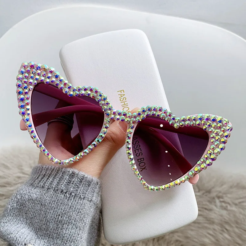 KLASSNUM-Lunettes de soleil à monture diamantée pour femme, lunettes de soleil en forme de cœur, lunettes de fête du Nouvel An, grand, anti UV400, luxe, dames, 2023