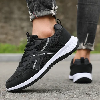 أحذية رجالية من جلد البولي يوريثان 2025 أحذية رياضية جديدة خفيفة الوزن مانعة للانزلاق قابلة للتنفس أحذية ركض خارجية للرجال بأربطة أحذية رياضية ناعمة 3