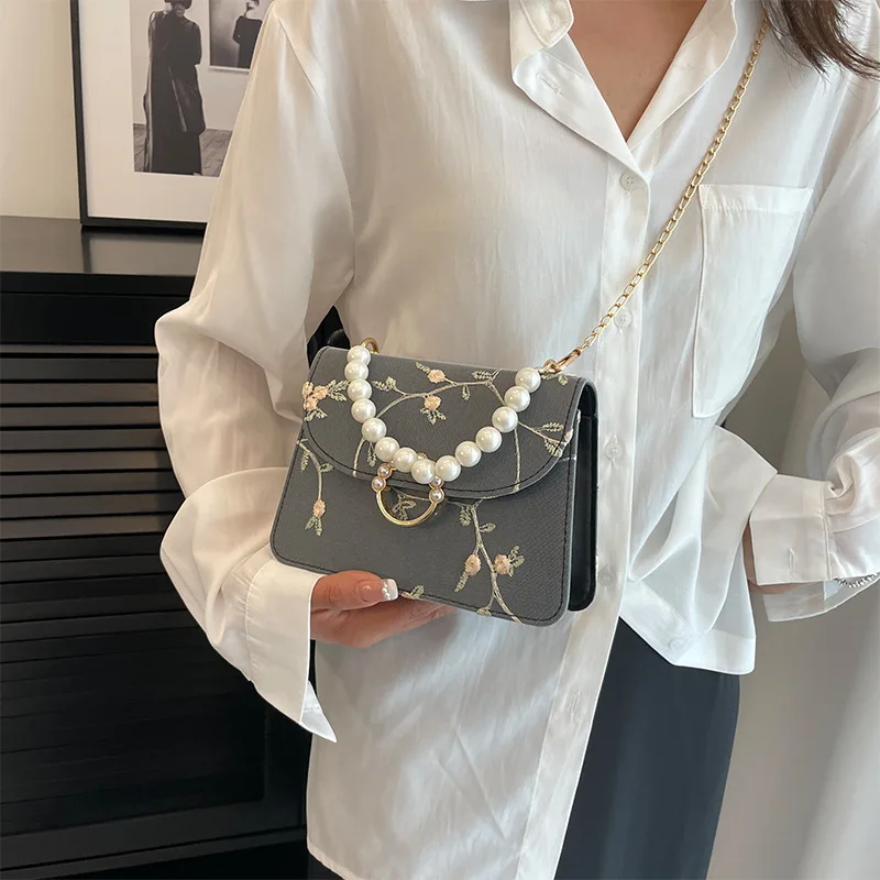Fashionable Pearl Handbag for Women Stylish Lace Chain Single Shoulder Bag, Synthetic Leather Small Square Bag for Daily Use