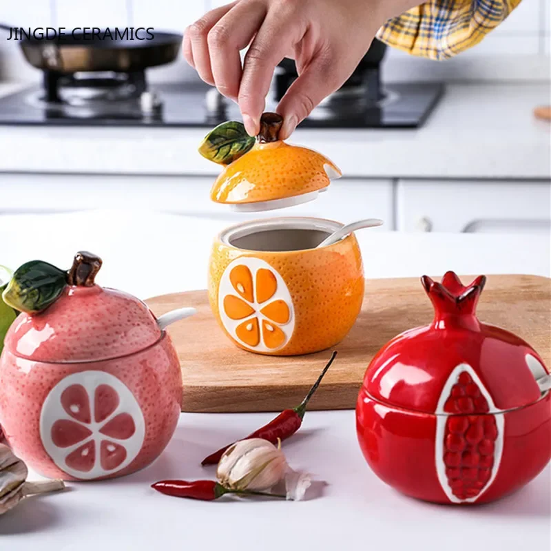 Spice Container Sugar Bowl Ceramic Condiment Pot Creative Ceramic Seasoning Jar Bottle Kitchen Decoration Racks Fruit Melon Shape Spices Storage Tank Sugar Bowl with Lid &Spoon