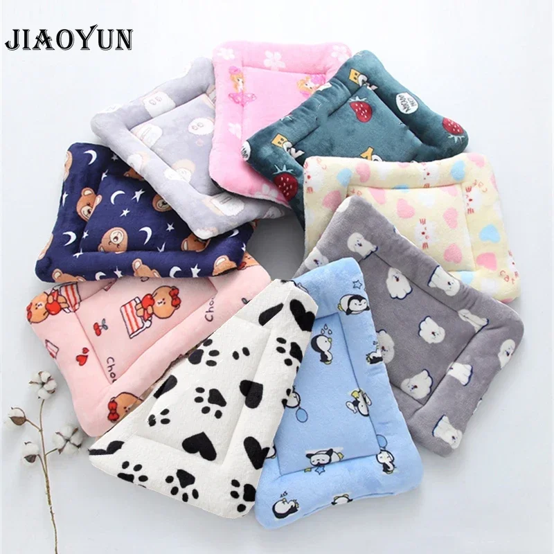 Addensato Caldo Pet Sleeping Pad Cane Gatto Mat Coperta Morbida Pet Nest Double-Sided Antiscivolo Letto Per Cani Divano Cuscino Casa Tappeto Cama Perr