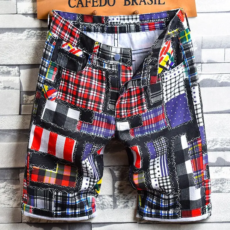 Europäische und amerikanische Herren-Jeansshorts in großen Größen, neuer Stil, modisch, locker, gerade geschnitten, lässig, bedruckte Jeansshorts