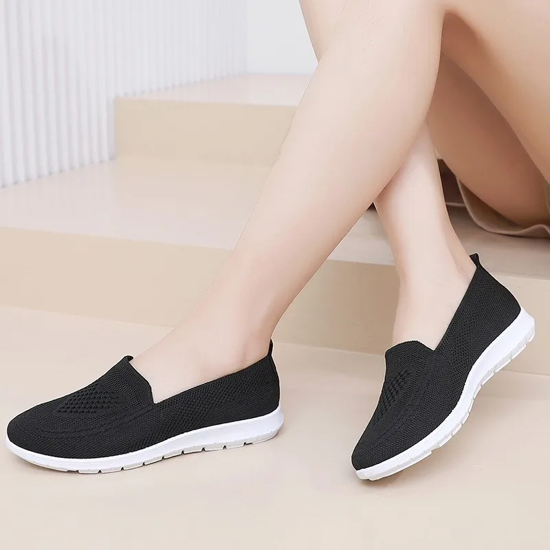 Crestar Leisure Flats Shoes For Women Summer New Hollowing Breathable Outdoor Walking Shoes Comfortable Soft Slip On Mesh Shoes 4