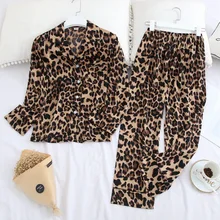 

Ladies Long Sleeve Pajamas Autumn Ice Silk Home Wear Lapel Casual Long Sleeve Trousers Set Printed Fashion Pajamas Set