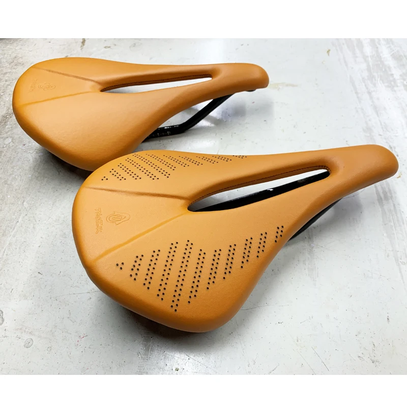 ファブリックカーボンサドル fi'zi:k ( フィジーク ) サドル ARGO TEMPO R1 ( アルゴ テンポ