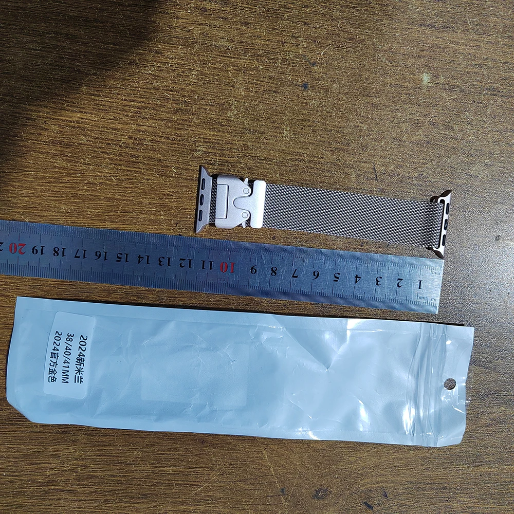 รูปสินค้า สายแม่เหล็กคุณภาพสูงสำหรับ Apple Watch หลายขนาด