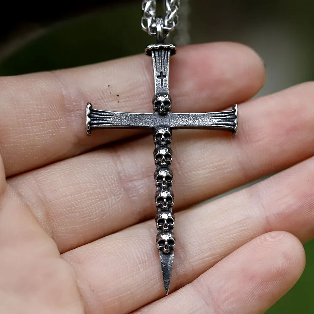Collana con ciondolo croce teschio Vintage in acciaio