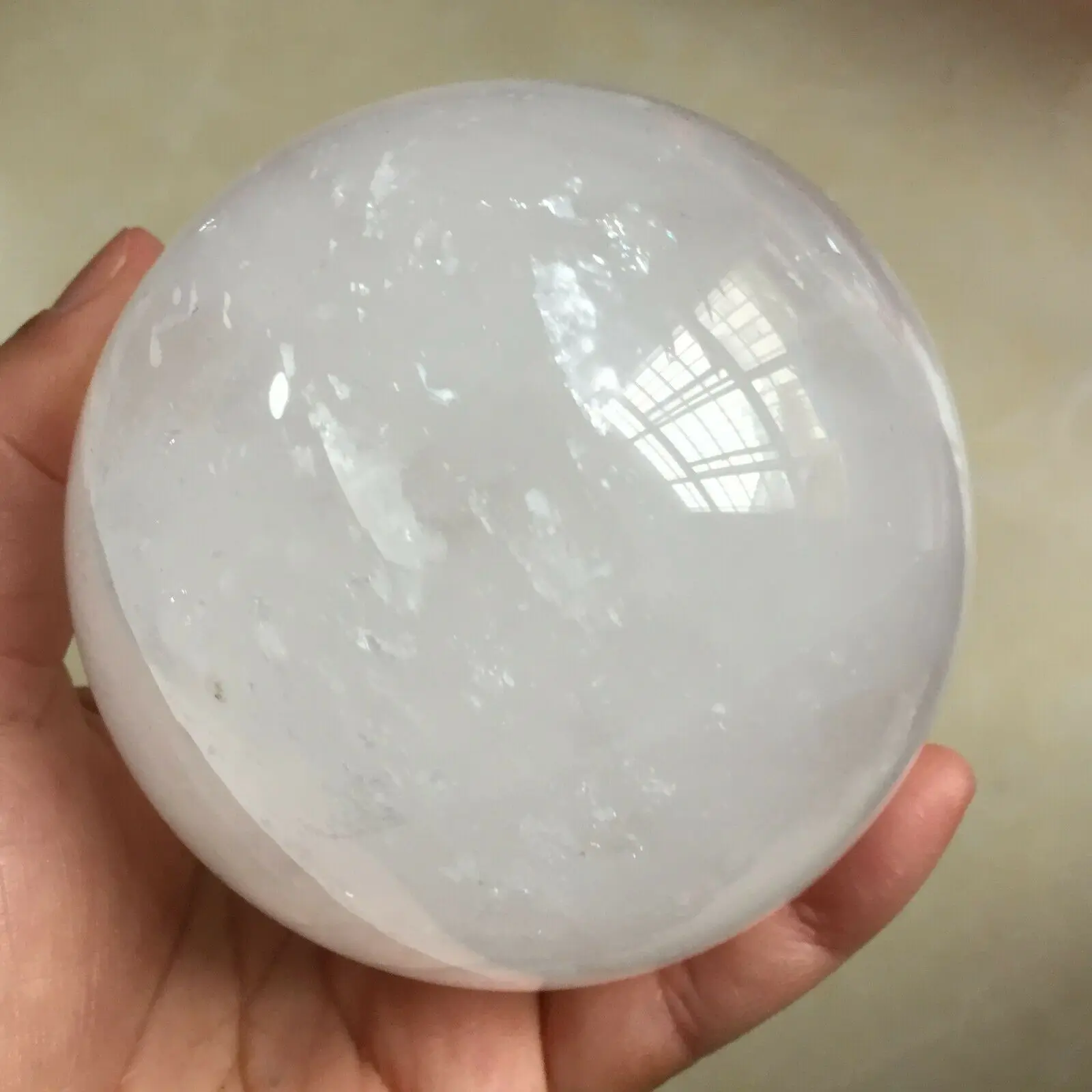 

Natural White Calcite Massage Ball Polished Reiki Healing Chakra Room Decorated Mineral Crystal Ball Souvenir Gift