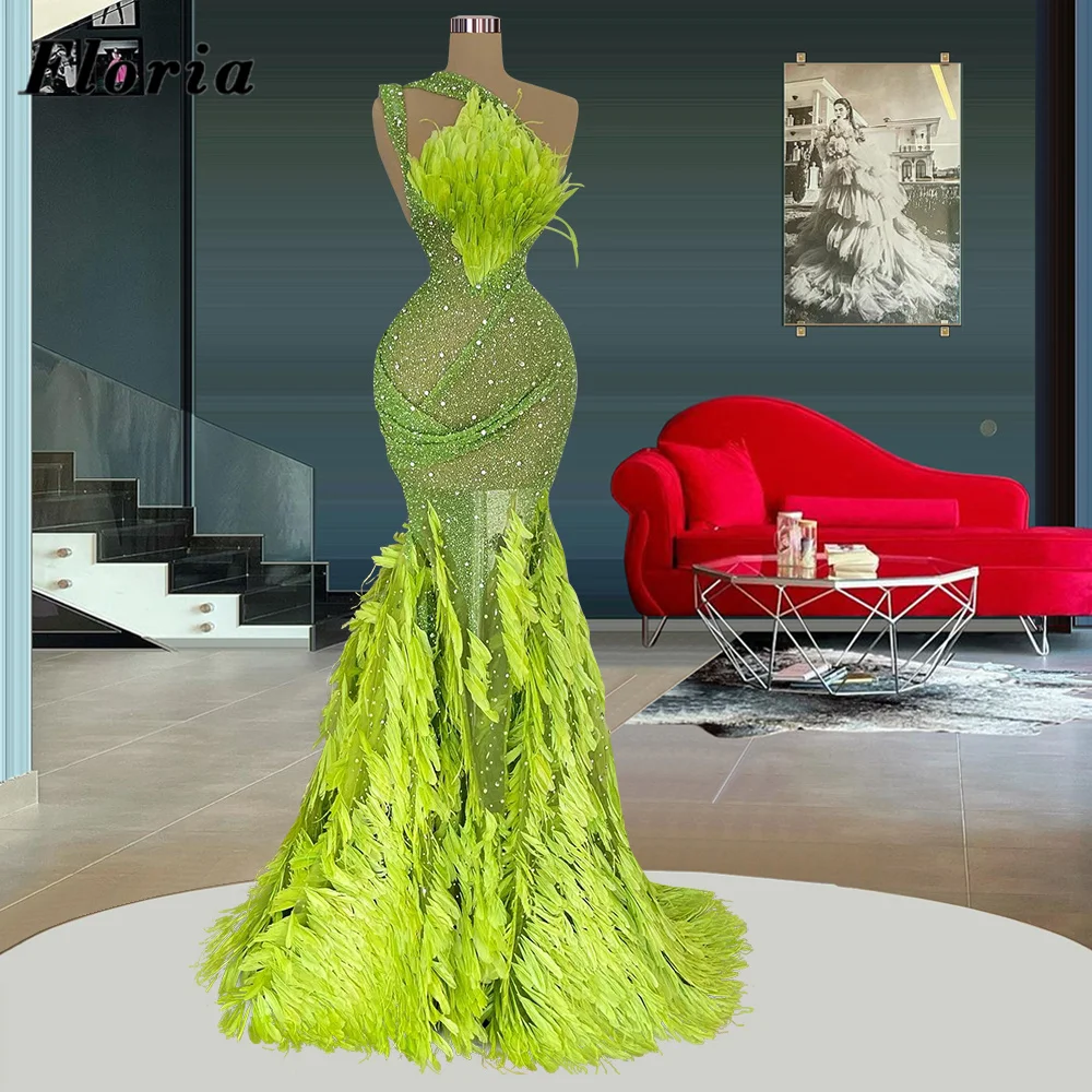 

Floria Long Feathers Prom Dresses With Sweep Train Custom Made Formal Beading Fabric Women Evening Dress Arabic Dubai Party Gown