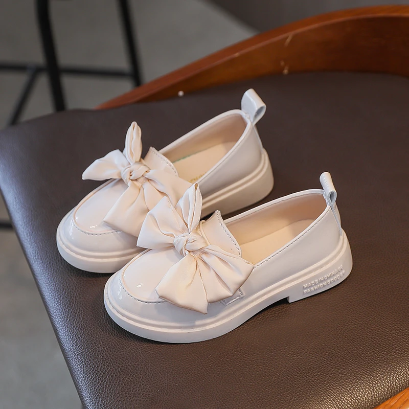 Leather Shoes Girls Shoes Girls Flats Girl's Loafers Autumn Patent Leather Black White Bowknot Slip-on Kids Flat Shoes 26-36 Rubber Sole Non-slip Children Causl Shoe
