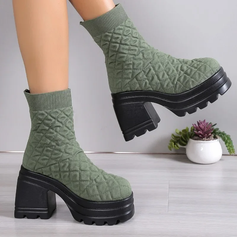 

2023 Winter New Round Toe Brand Shoes Female Platform Plush Women's Boots Simple Solid Slip-on Warm Snow Boots Zapatos De Mujer