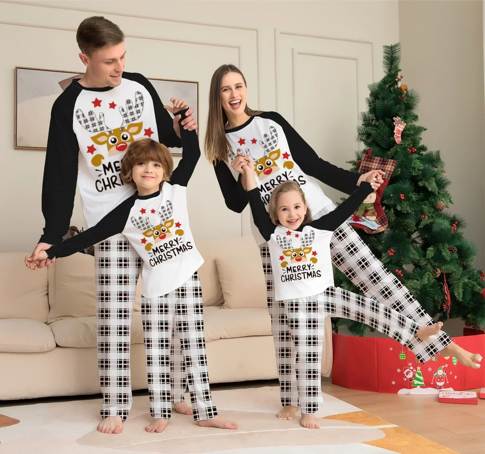 thumbnail image 1 of Nuevo pijama navideño con estampado a cuadros, conjunto familiar a juego, ropa para adultos y niños, bonito y suave traje de 2 piezas, ropa para el hogar, aspecto navideño, 1 of 5