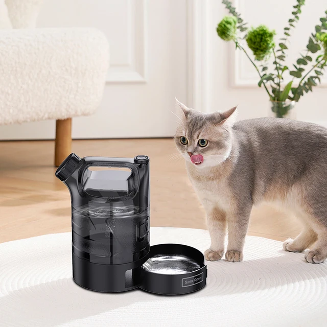 2.6L Dog Water Bottle Large Capacity Drinking Water Bottle Outdoor Sports Water Bottle Outdoor Cat and Dog Water Bottle 3