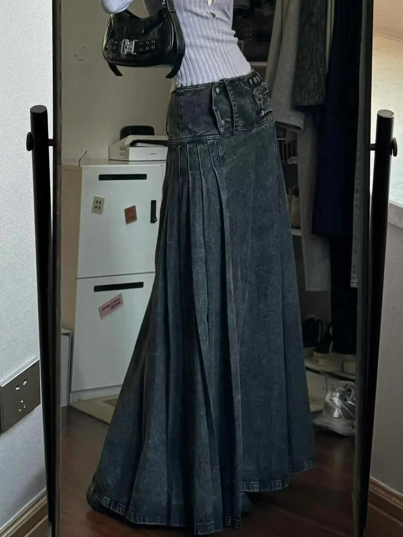 Women's Black Gothic A-line Skirt Vintage Fashion Aesthetic Y2k Emo Oversize Long Skirt Harajuku Korean Emo Skirt 2000s Clothes 4