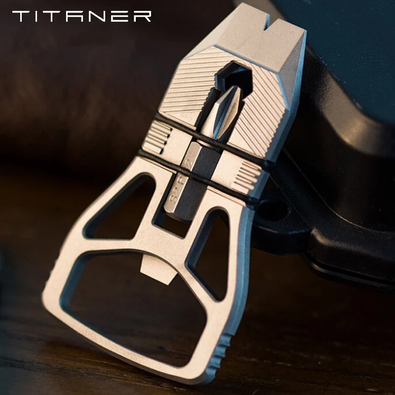 titanium-multifunctional-bottle-opener-crowbar-screwdriver-multifunctional-combination-of-tools-to-carry-edc