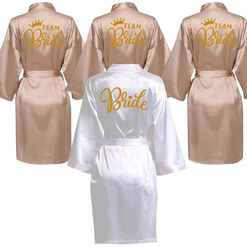 Bride Robes Women Sleepwear Sleepwear Pajamas Wedding Party Team Bride Robe With Black Letters Kimono Satin Pajamas Bridesmaid Bathrobe SP022