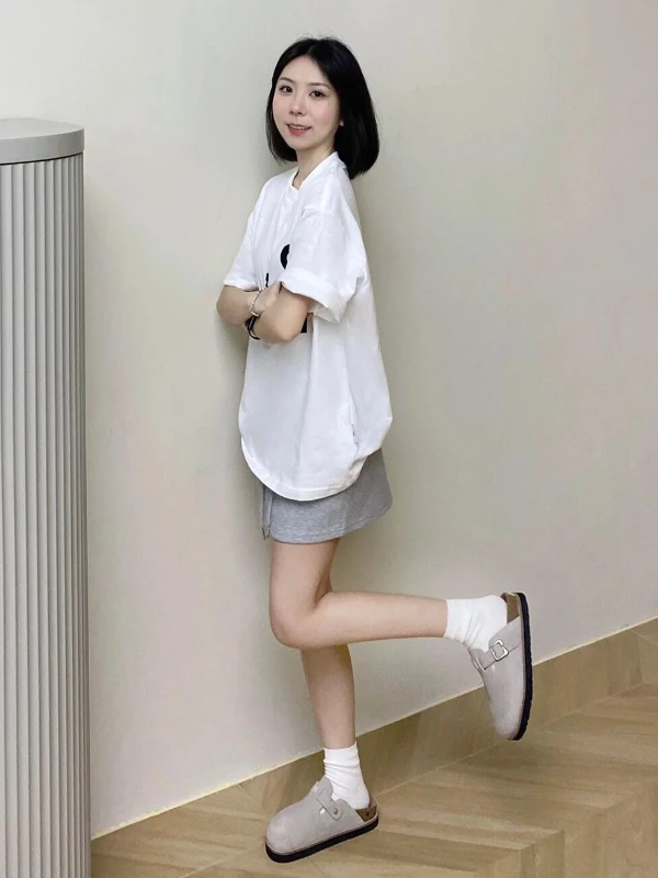 여름 신상 그레이 미니스커트 임부복 세트 순면 화이트 라지 사이즈 티셔츠 안티라이트 숏스커트 캐주얼 스타일