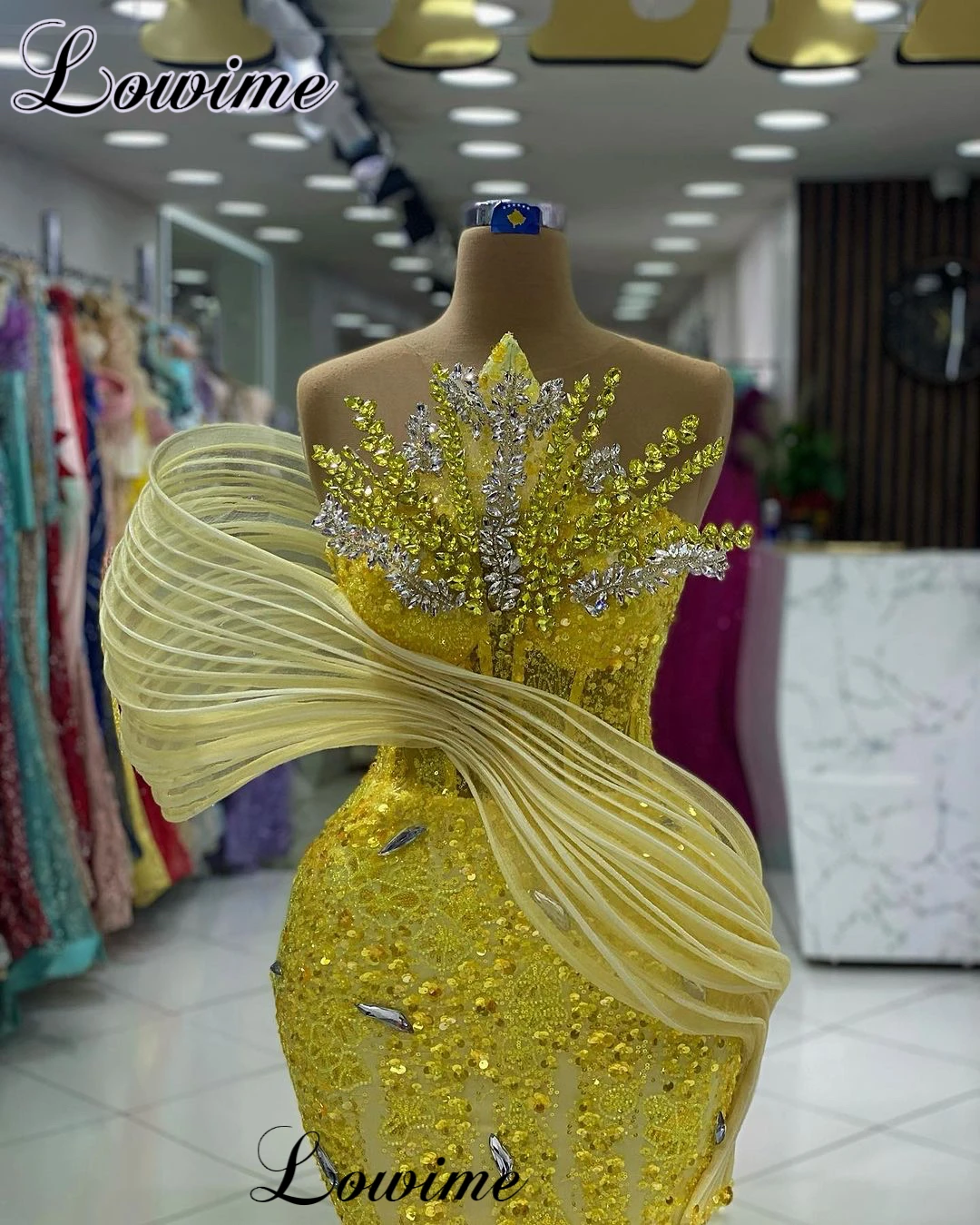 New Fashion Yellow Celebrity Dresses For Women Beaded Sparkly Prom Dresses Mermaid Vestidos De Gala Crystals Evening Gowns