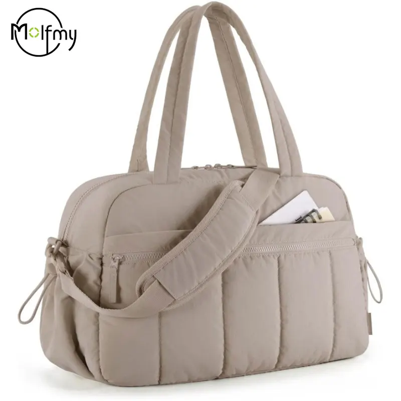 Women’s Travel Duffel Bag 1